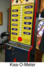 kiss-o-meter-arcade-game-AH-1-8